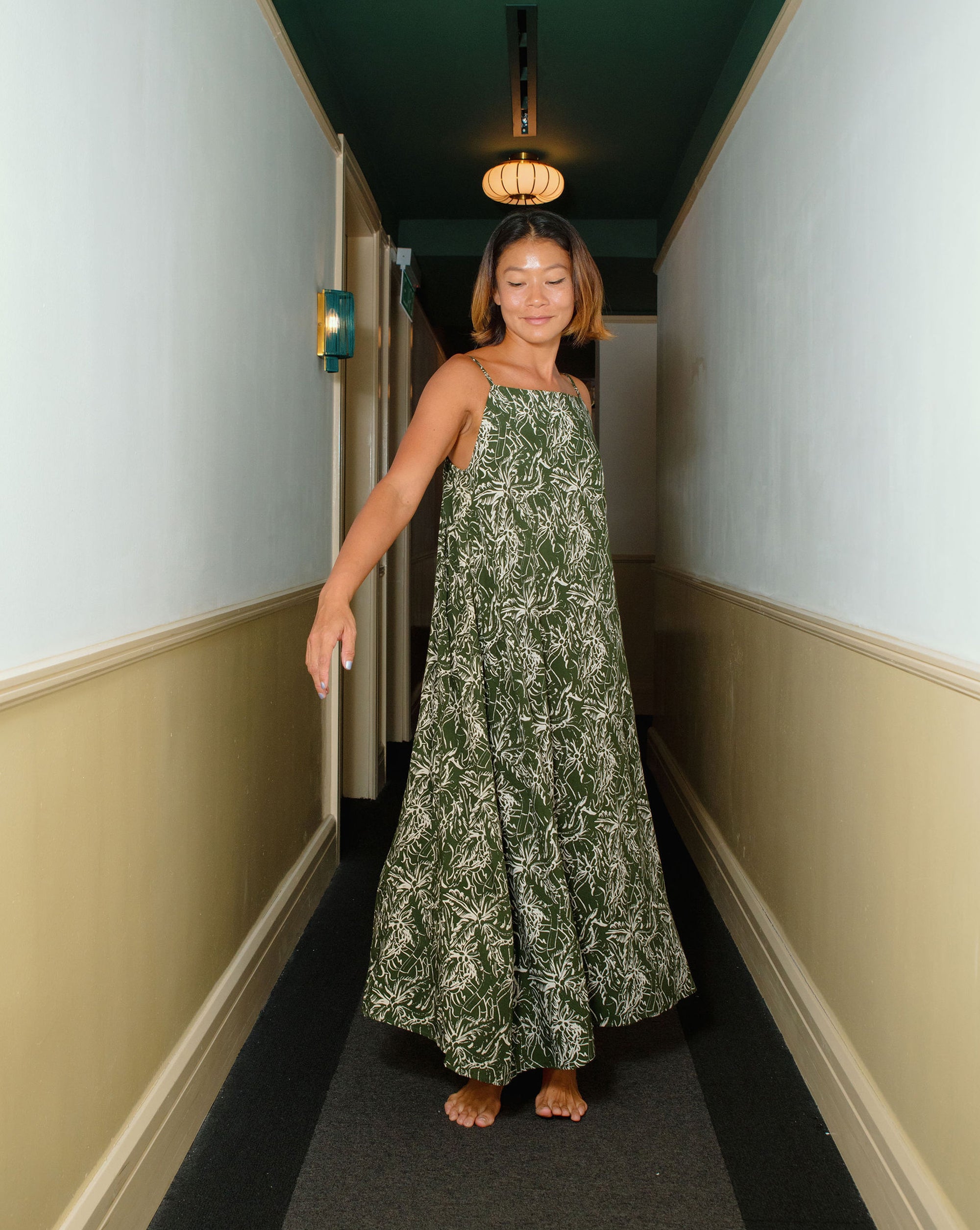 Palmika Sleeveless Dress Khaki